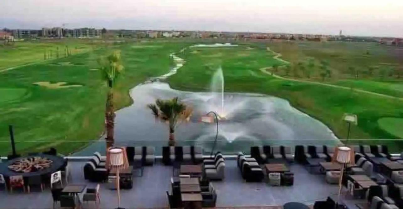 Mini-Villa Situee Dans Une Residence Prestigia A Marrakech, Avec Une Vue Sur La Piscine Et Le Golf Une Securite 24H Sur 24 Et Une Proximite Ideale De L Aeroport 5 Minutes C Est Une Offre Parfaite Pour Des Vacances Маракеш Екстериор снимка